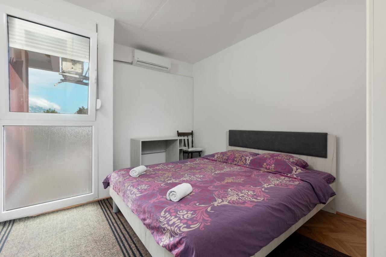 Private Room Center-2 Persons New Budva Bagian luar foto